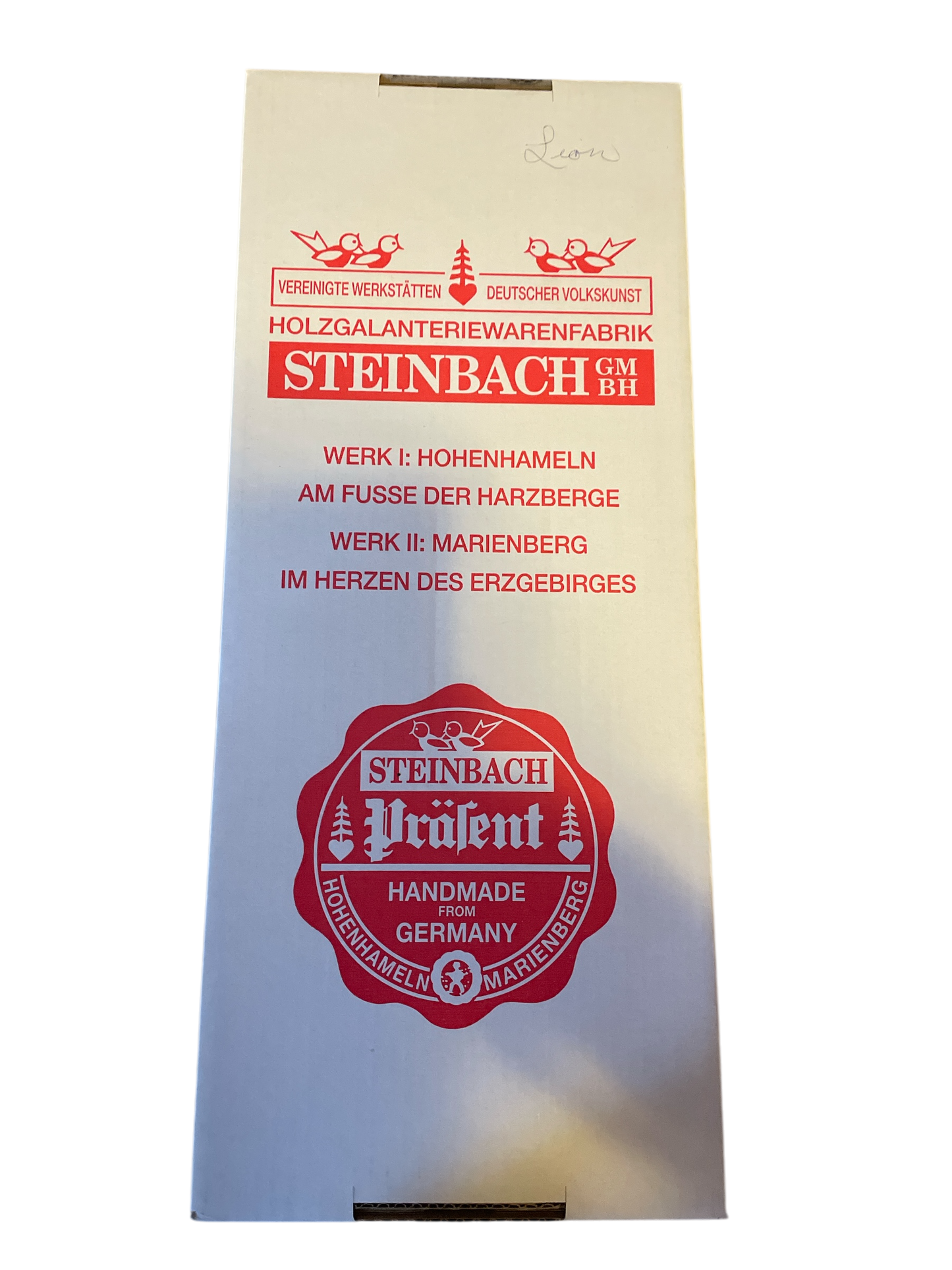 Wizard of Oz Cowardly Lion Steinbach Nutcracker -Retired & Signed