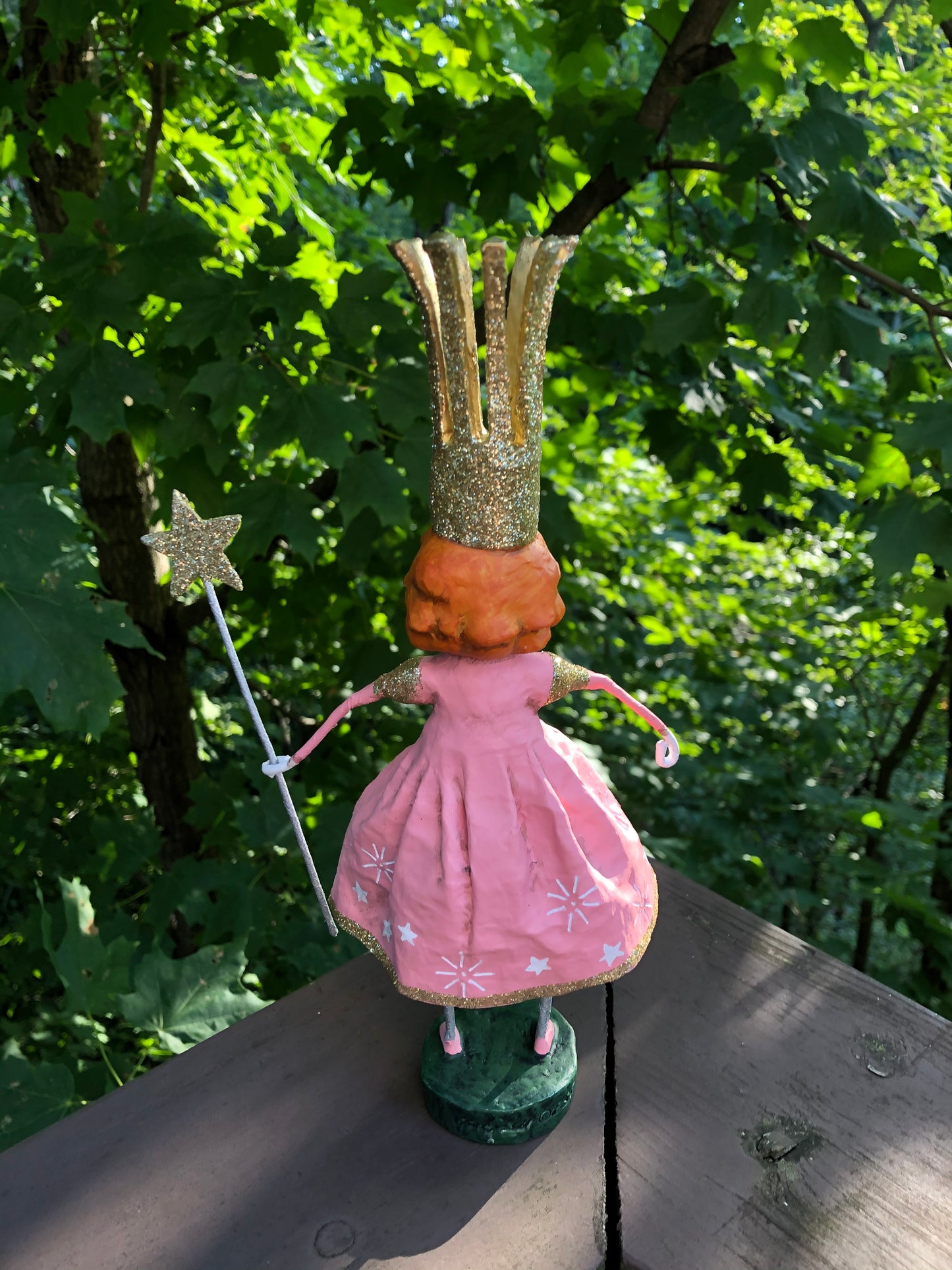 Wizard of Oz - Glinda Handmade Resin Lori Mitchell Figurine