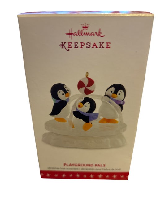 Hallmark Playground Pals 2016 Keepsake Ornament